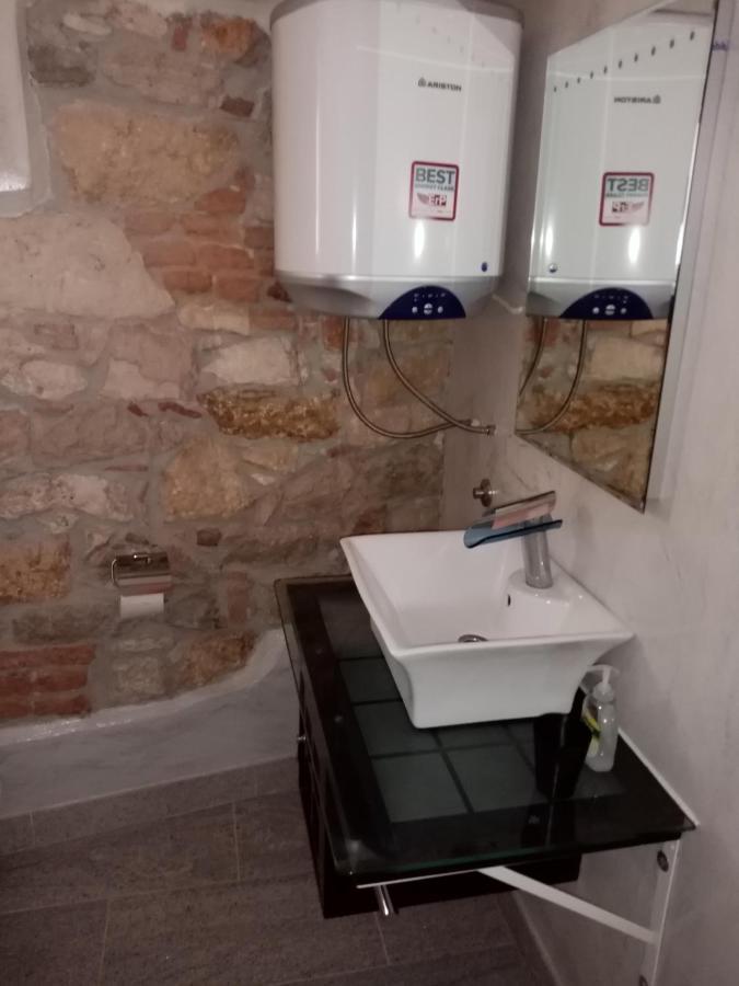 Casa Di Marko 105 M2 Garden Daire Rovinj Dış mekan fotoğraf